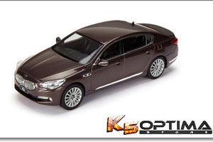 Kia Quoris model car