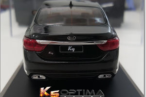 Kia K900 - 1:32 Diecast Collectible Model Cars
